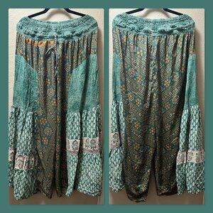 Kantha Bae One Size Daydreamer Lounge Pants Kantha & Silk Greens. HEMMED
